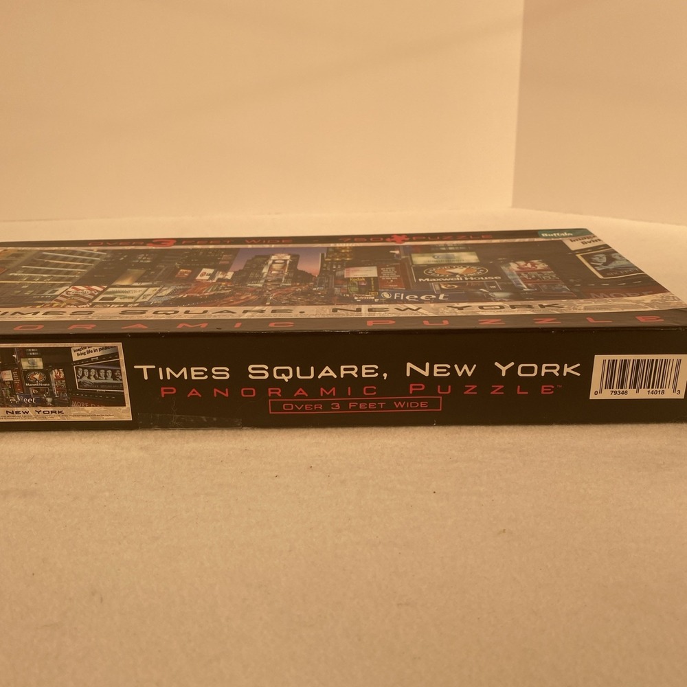 Buffalo Games Panoramic Jigsaw Puzzle Times Square, New York City 750 pieces - Picture 3 of 8